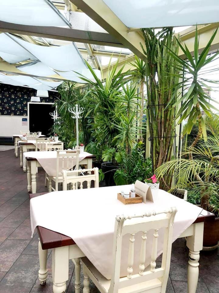 U Pietrzakow Hotel Зелонка Екстериор снимка