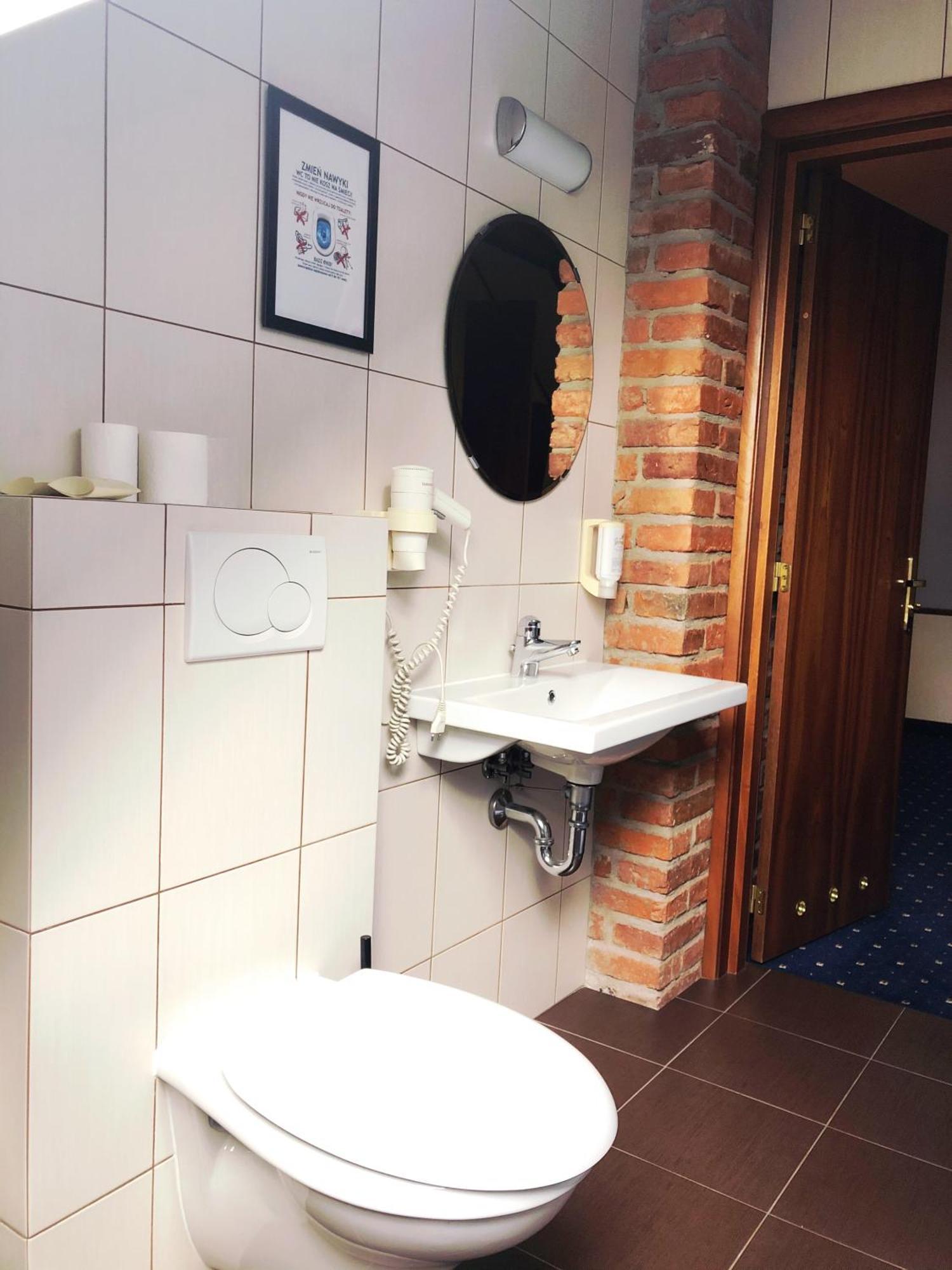 U Pietrzakow Hotel Зелонка Екстериор снимка
